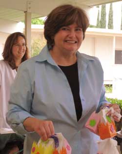 Disney Friends and Minnie Mouse Honor Moms