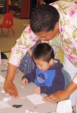 Disney Friends and Minnie Mouse Honor Moms